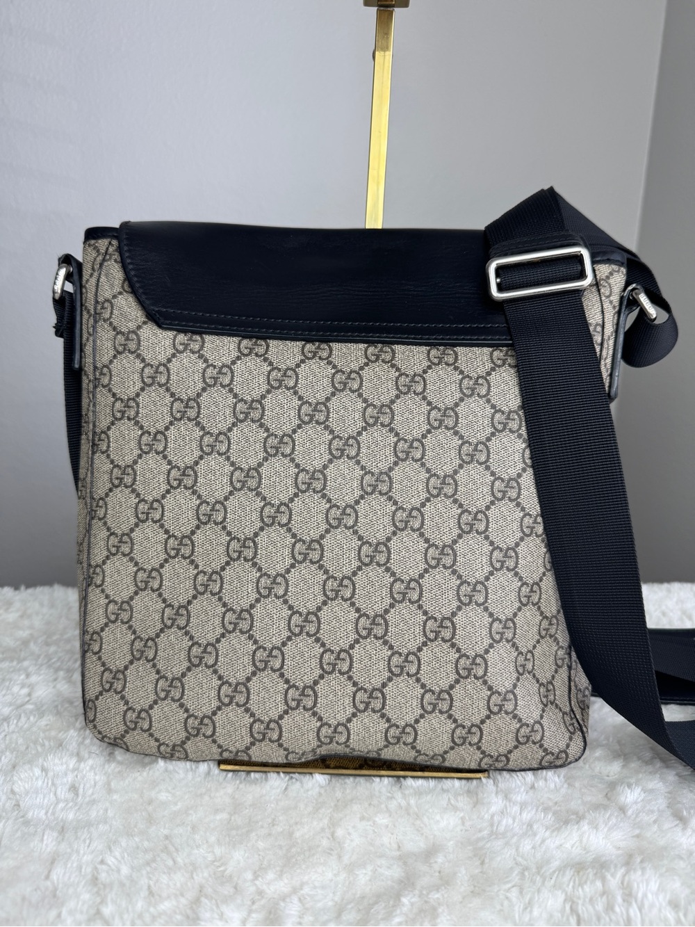 Gucci Black Leather & Beige GG Canvas Crossbody Messenger Bag - Picture 2 of 14